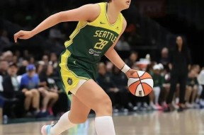 九游APP下载-德布劳内在FPX比赛中重返赛场，重返赛场引发热议！