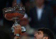 九游APP下载-阿扎伦卡连续七场比赛得分超过夺冠，尤文图斯不断突破！